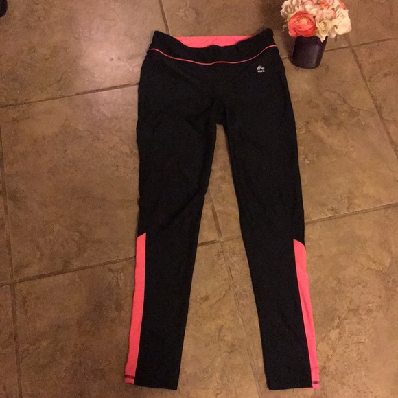 Reebok Pants - Reebok black and pink medium compression pants